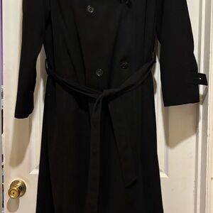 Gallery Woman Black Coat with Satin Lining
